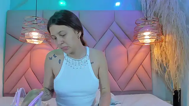 AngelaaCute  online show from January 2025 11:50:02 AM