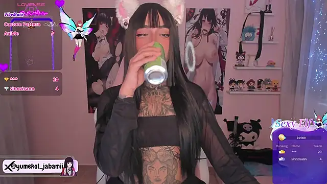 Snapshot of Sweet-bunny1 chatting on February 2025 08:42:01 PM Sweet-bunny1 online show from February 2025 08:42:01 PM