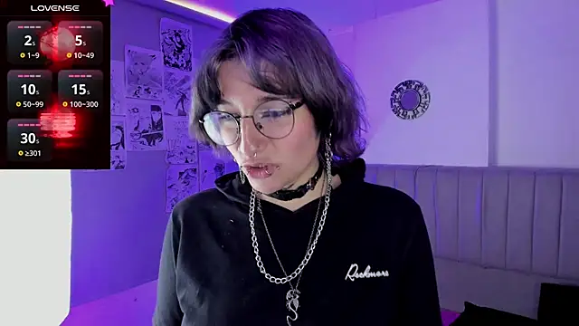 Snapshot of SukiFuyu_ chatting on January 2025 06:39:01 PM SukiFuyu online show from January 2025 06:39:01 PM