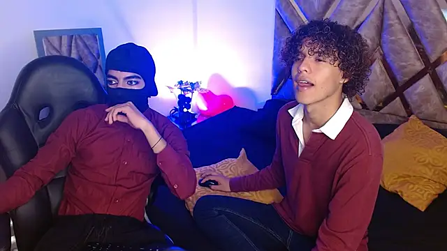 Snapshot of nickolas_moon chatting on February 2025 06:52:01 PM nickolas moon online show from February 2025 06:52:01 PM