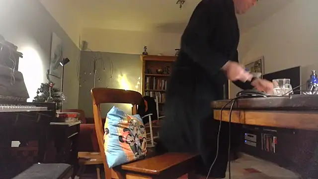 RolfS online show from December 2025 11:31:01 PM