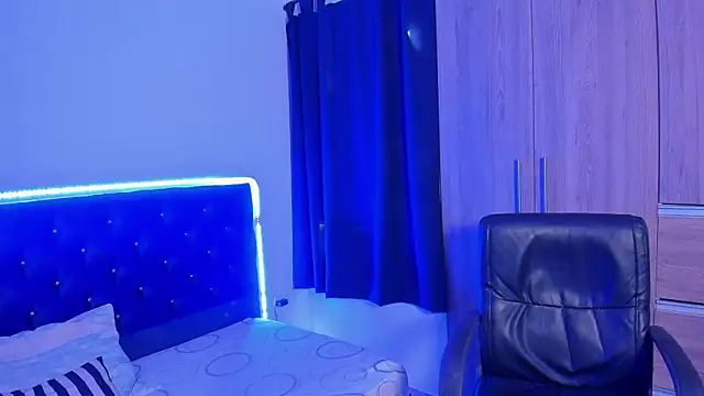  diegsz  online show from June 2026 05:45:02 PM