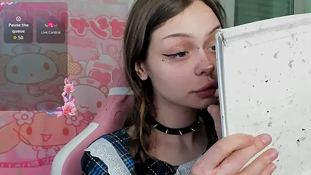 shy melony online show from March 2026 06:13:01 PM