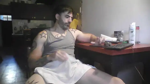 ozzypsico13 online show from November 2025 12:16:02 PM