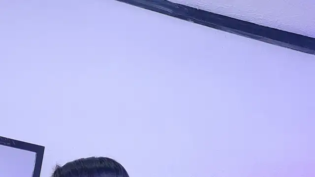 Snapshot of Skinny_hottie18 chatting on June 2026 03:06:02 PM Skinny hottie18 online show from June 2026 03:06:02 PM