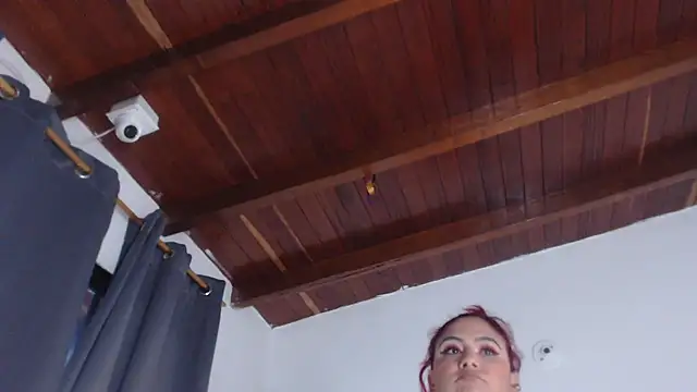 Amara Red online show from September 2025 11:22:02 AM