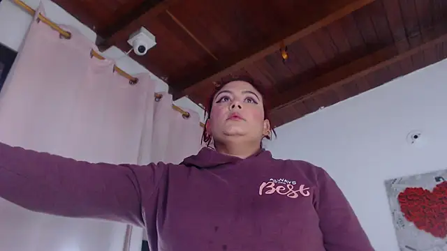 Amara Red online show from January 2026 11:25:01 AM