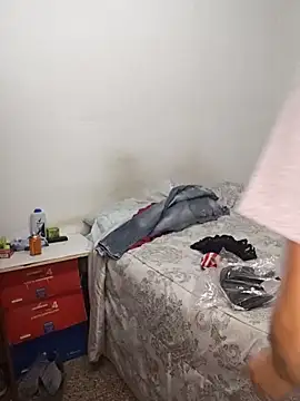 Snapshot of solangeyaelok1 chatting on March 2025 01:41:02 AM solangeyaelok1 online show from March 2025 01:41:02 AM