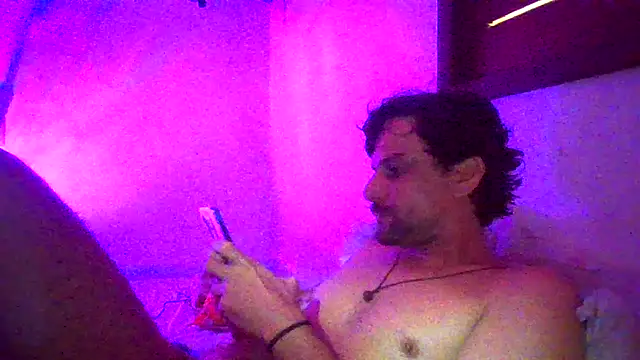 couplemilk online show from April 2026 03:50:01 PM