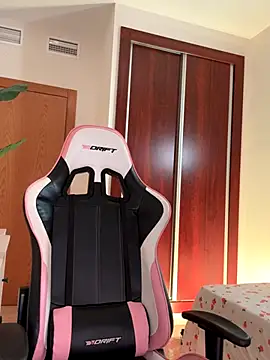 Snapshot of Adriennesexxx chatting on November 2025 07:03:03 PM Adriennesexxx online show from November 2025 07:03:03 PM