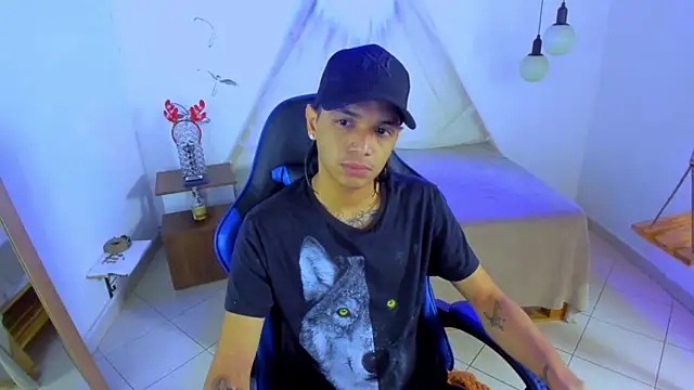 Snapshot of Brand_habes chatting on January 2026 12:19:01 PM Brand habes online show from January 2026 12:19:01 PM