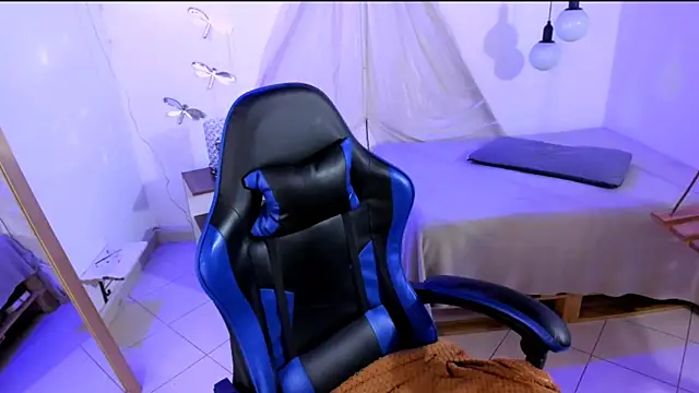 Snapshot of Brand_habes chatting on February 2026 01:37:02 PM Brand habes online show from February 2026 01:37:02 PM