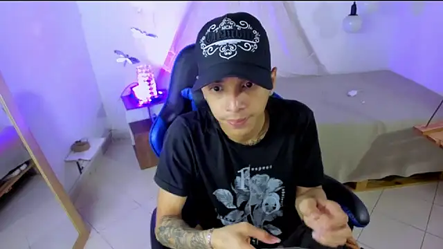 Snapshot of Brand_habes chatting on February 2026 03:48:02 AM Brand habes online show from February 2026 03:48:02 AM