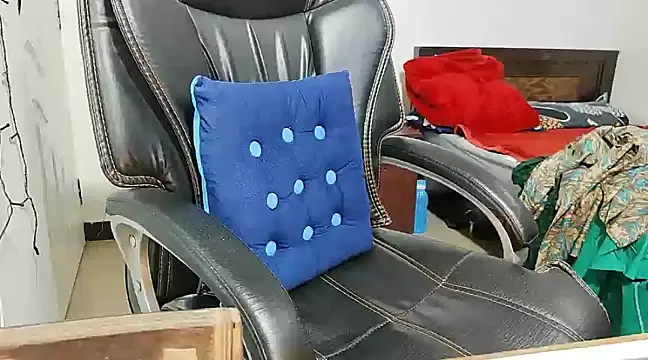 Snapshot of Anjali_cute-Pondati chatting on February 2025 08:16:02 AM Anjali cute-Pondati online show from February 2025 08:16:02 AM