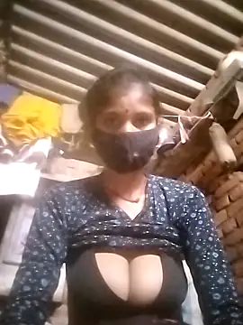 Snapshot of Ritu-0143 chatting on May 2026 04:18:02 AM Ritu-0143 online show from May 2026 04:18:02 AM