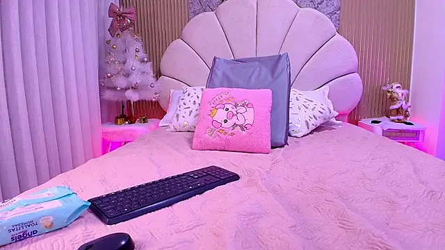 nata luna online show from November 2025 07:36:02 PM