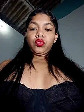 Snapshot of DIORA_Latina chatting on December 2025 11:08:01 AM DIORA Latina online show from December 2025 11:08:01 AM