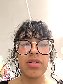 Snapshot of Fun_Everywhere chatting on January 2025 07:22:01 PM Fun Everywhere online show from January 2025 07:22:01 PM