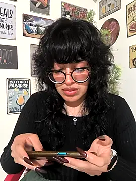 Snapshot of Fun_Everywhere chatting on October 2025 09:36:01 PM Fun Everywhere online show from October 2025 09:36:01 PM