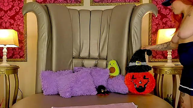 Colors-xx online show from October 2025 08:09:02 PM