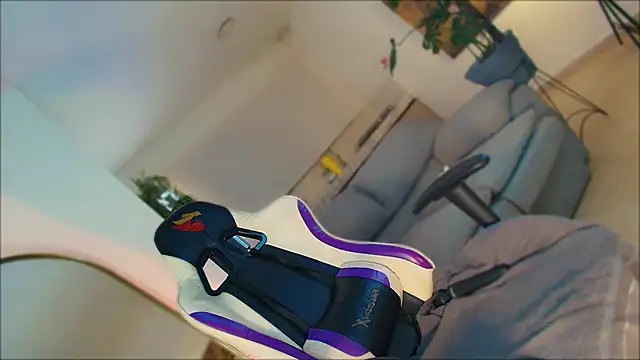 Snapshot of _Miss_Anna_ chatting on October 2025 02:39:02 PM Miss Anna online show from October 2025 02:39:02 PM