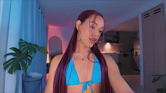 Snapshot of _Miss_Anna_ chatting on December 2025 02:43:02 AM Miss Anna online show from December 2025 02:43:02 AM