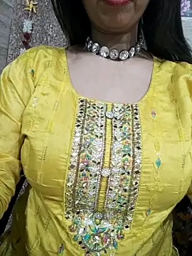 Aradhya-Sharma online show from February 2025 02:44:01 PM