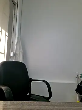 doctora-danna online show from September 2025 01:35:02 PM