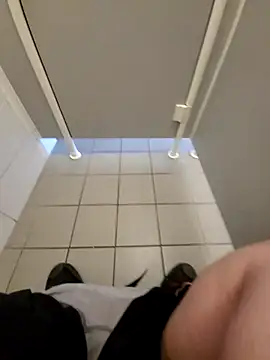 Nicolasjlhkjzl online show from April 2026 02:41:01 PM