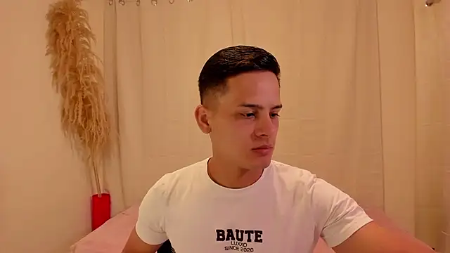 JANER 03 online show from January 2026 01:02:02 PM