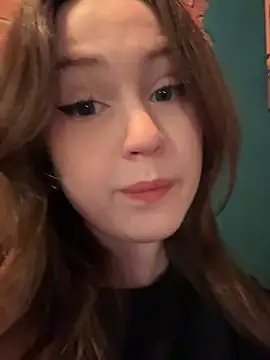 Snapshot of Peachy_Dream chatting on May 2026 06:03:01 PM Peachy Dream online show from May 2026 06:03:01 PM