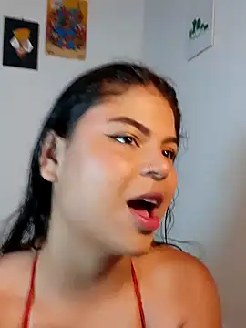 Cleo hills online show from December 2024 01:39:02 PM