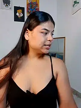 Cleo hills online show from December 2024 01:06:02 PM