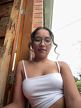 Penelope-Hot online show from February 2026 09:57:02 PM