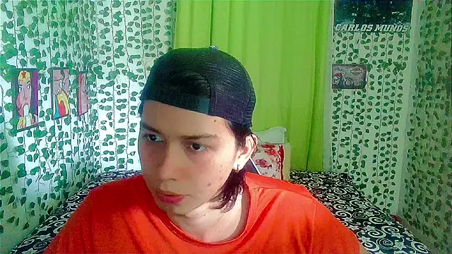 Snapshot of Andy_gray chatting on June 2026 03:03:01 PM Andy gray online show from June 2026 03:03:01 PM