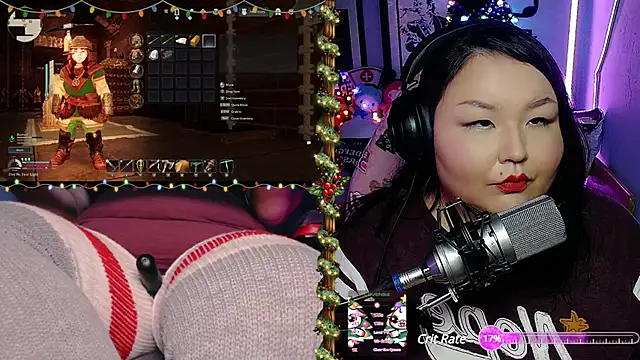 Snapshot of EmGreens chatting on December 2024 09:33:02 AM EmGreens online show from December 2024 09:33:02 AM