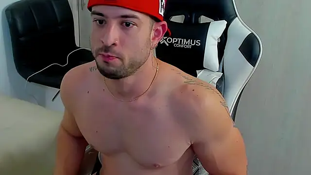 dafboy1 online show from November 2025 01:12:02 PM