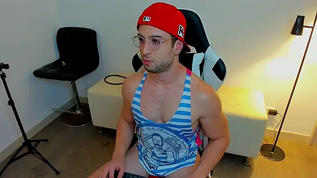 dafboy1 online show from November 2025 01:28:01 AM