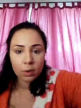 Snapshot of AdelinaJude chatting on February 2025 02:25:01 PM AdelinaJude online show from February 2025 02:25:01 PM