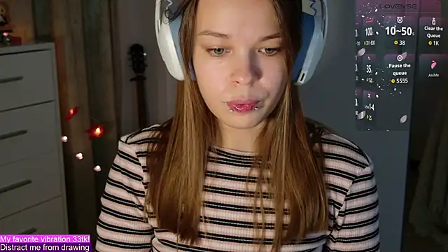 ValBae online show from October 2025 09:30:01 PM