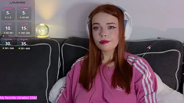 ValBae online show from November 2025 09:47:01 PM