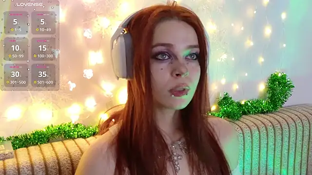 ValBae online show from December 2025 10:03:01 PM