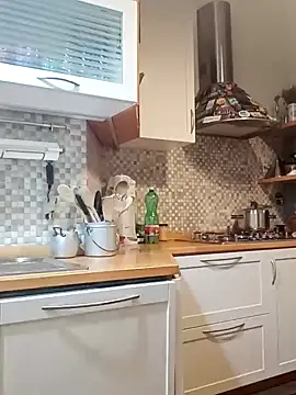 Snapshot of Frabox65 chatting on December 2024 06:03:02 AM Frabox65 online show from December 2024 06:03:02 AM