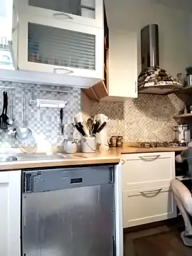 Snapshot of Frabox65 chatting on October 2025 04:52:01 AM Frabox65 online show from October 2025 04:52:01 AM