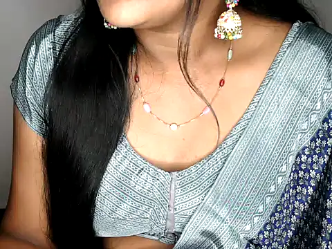 shila20 online show from October 2025 01:46:02 PM