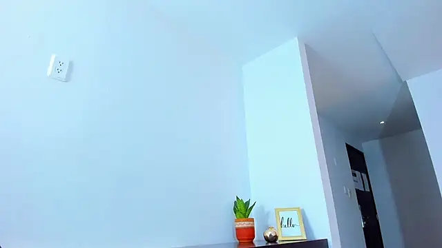 Snapshot of NathalyDaniels chatting on February 2025 11:47:02 AM NathalyDaniels online show from February 2025 11:47:02 AM