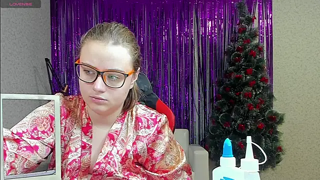 Snapshot of Seductive_She_Wolf chatting on January 2025 11:56:02 AM Seductive She Wolf online show from January 2025 11:56:02 AM