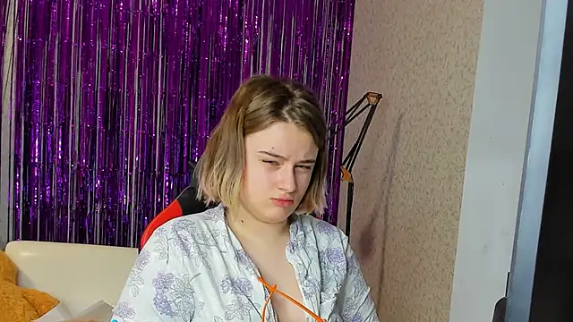Snapshot of Seductive_She_Wolf chatting on January 2025 07:29:01 AM Seductive She Wolf online show from January 2025 07:29:01 AM