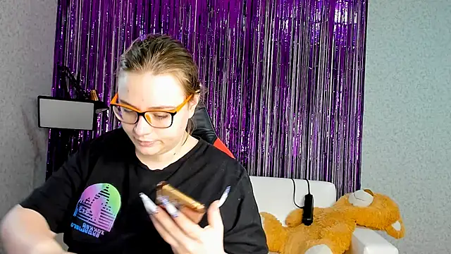 Snapshot of Seductive_She_Wolf chatting on March 2025 06:59:02 AM Seductive She Wolf online show from March 2025 06:59:02 AM