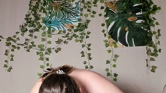 Snapshot of Seductive_She_Wolf chatting on October 2025 02:20:01 PM Seductive She Wolf online show from October 2025 02:20:01 PM